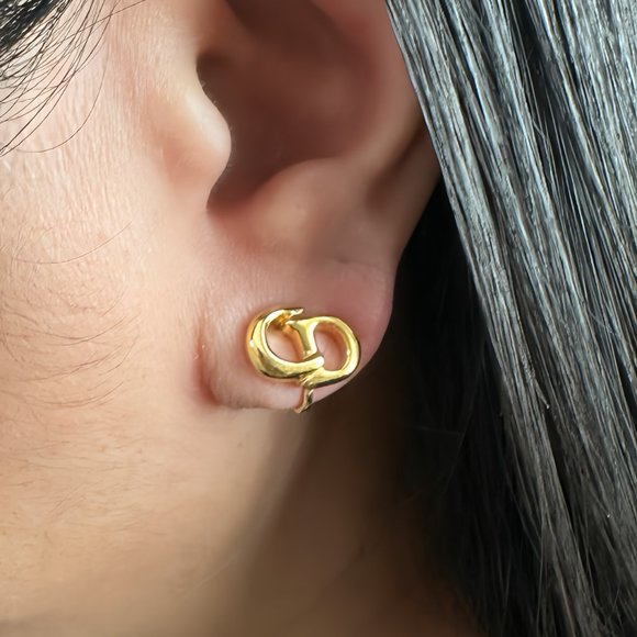 CHRISTIAN DIOR CD Logo Clip-On Earrings and Necklace Set (UNUSED) - Picture 2 of 13